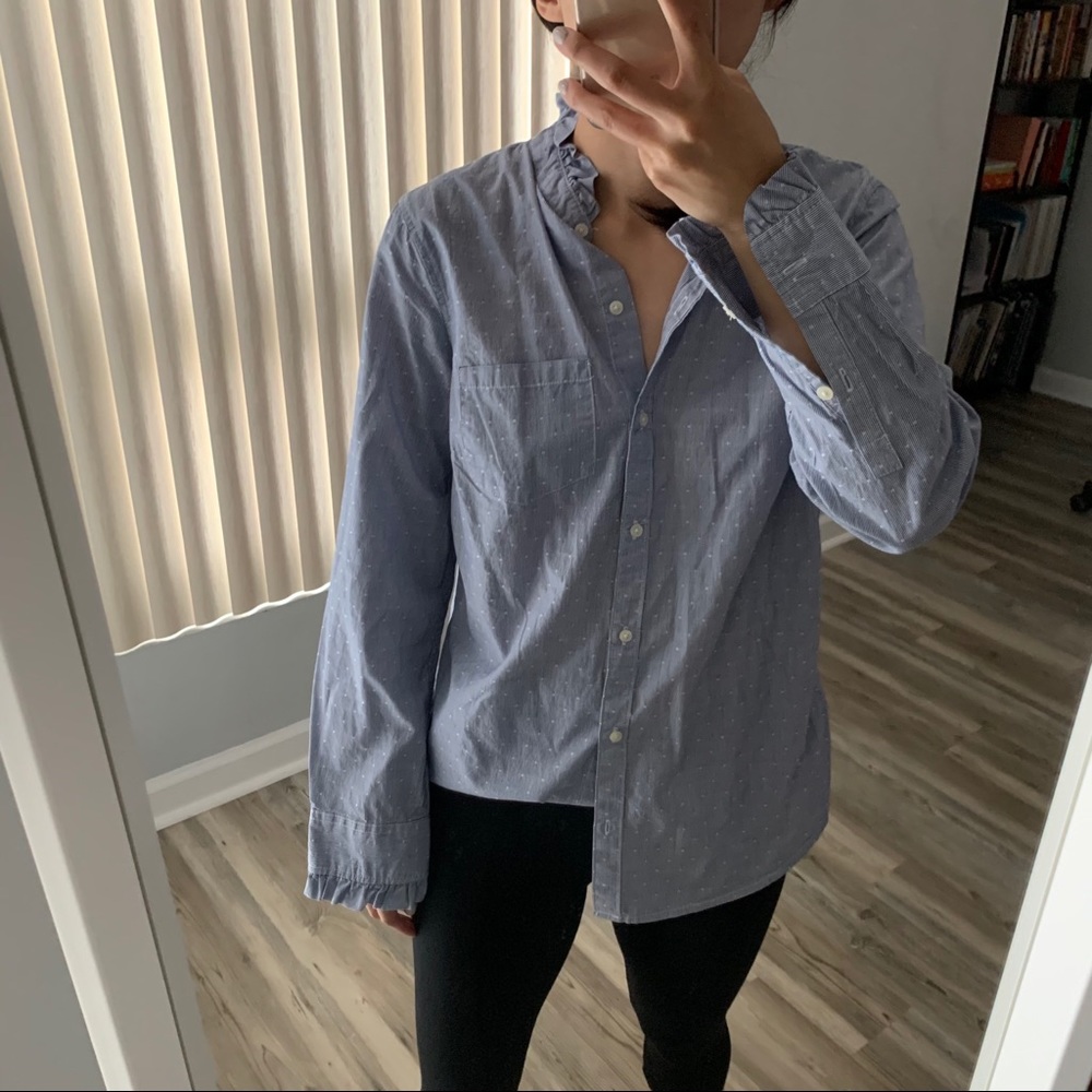 ‼️SOLD‼️ Banana Republic ruffle blouse